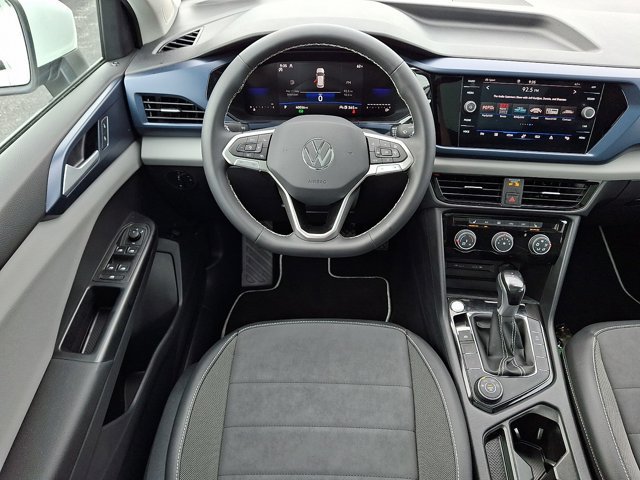 Certified 2023 Volkswagen Taos SE AWD/4WD image 14