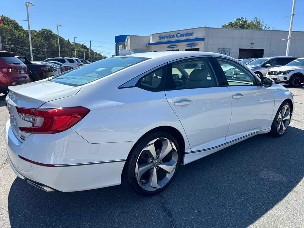Used 2019 Honda Accord Touring image 5