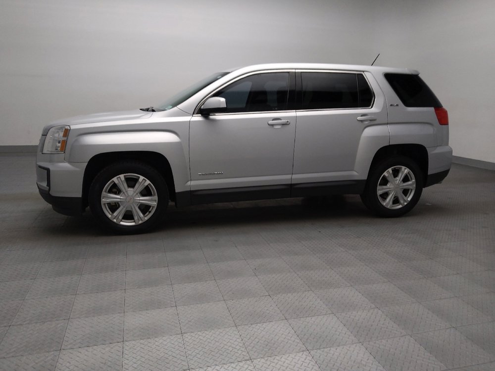 Used 2017 GMC Terrain SLE FWD image 2