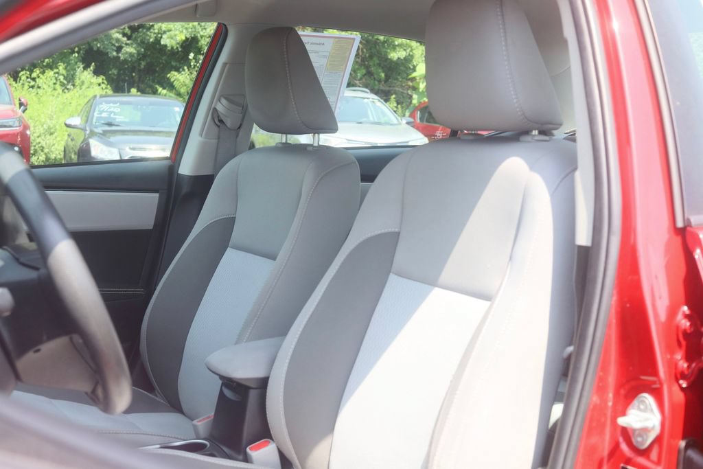 Certified 2019 Toyota Corolla LE FWD image 5