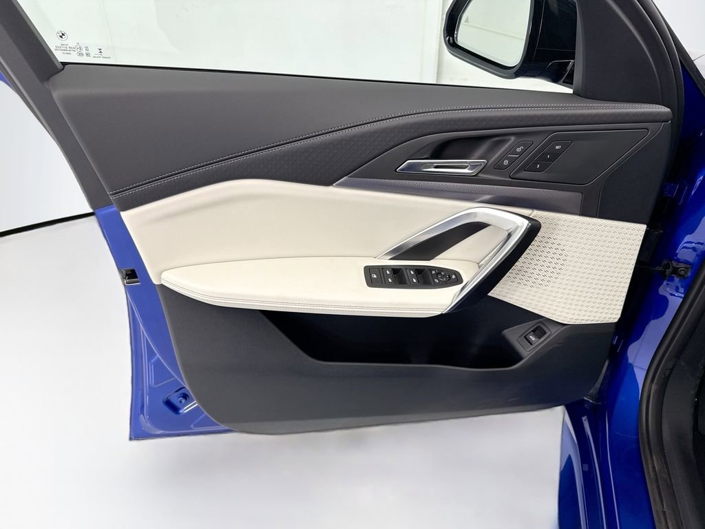 New 2026 BMW X2 xDrive28i w/ Technology Package image 23