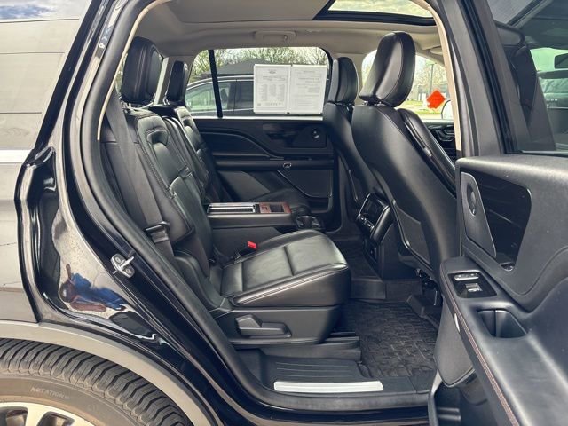 Used 2021 Lincoln Aviator Reserve w/ Equipment Group 201A AWD/4WD image 10