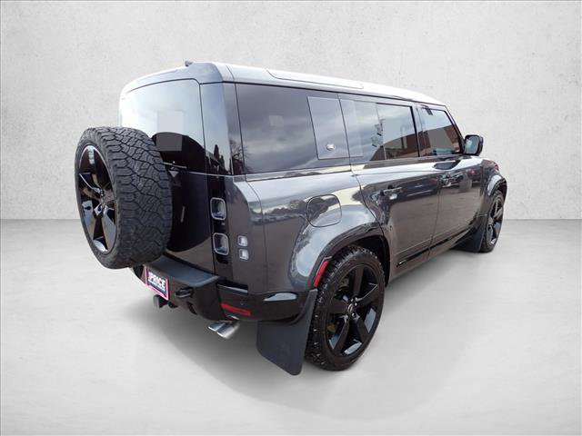 Used 2024 Land Rover Defender 110 V8 image 4