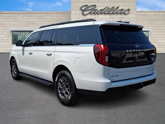 Used 2025 Ford Expedition Max Active RWD image 5