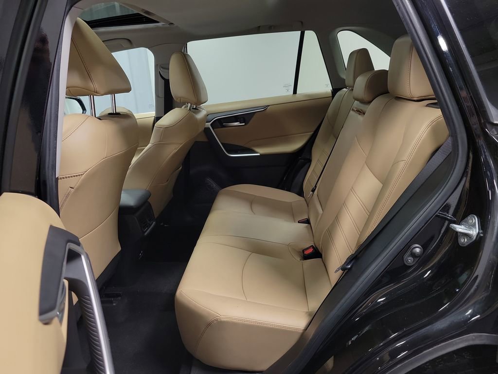 Used 2023 Toyota RAV4 XLE Premium AWD/4WD image 24