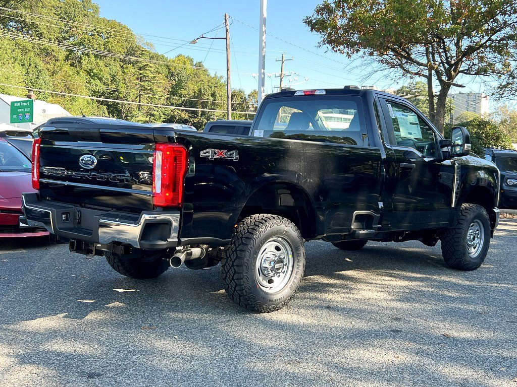 New 2026 Ford F350 XL w/ XL Off-Road Package image 4