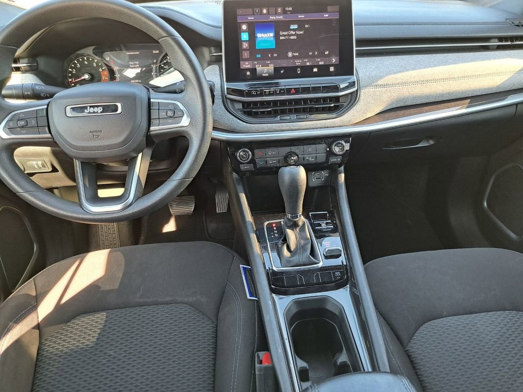 Used 2023 Jeep Compass Sport image 19