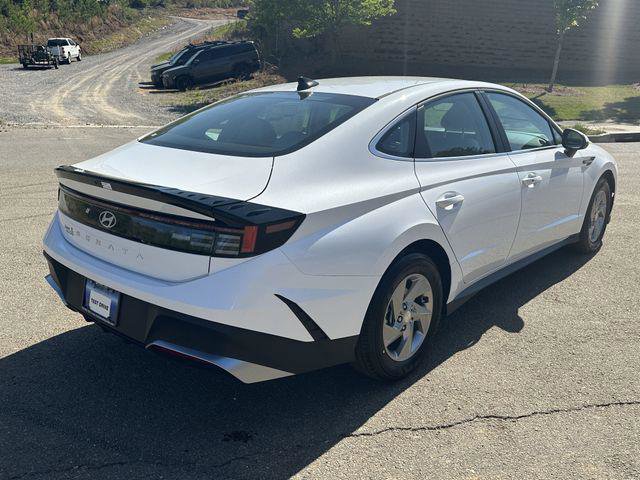 New 2025 Hyundai Sonata SE image 5
