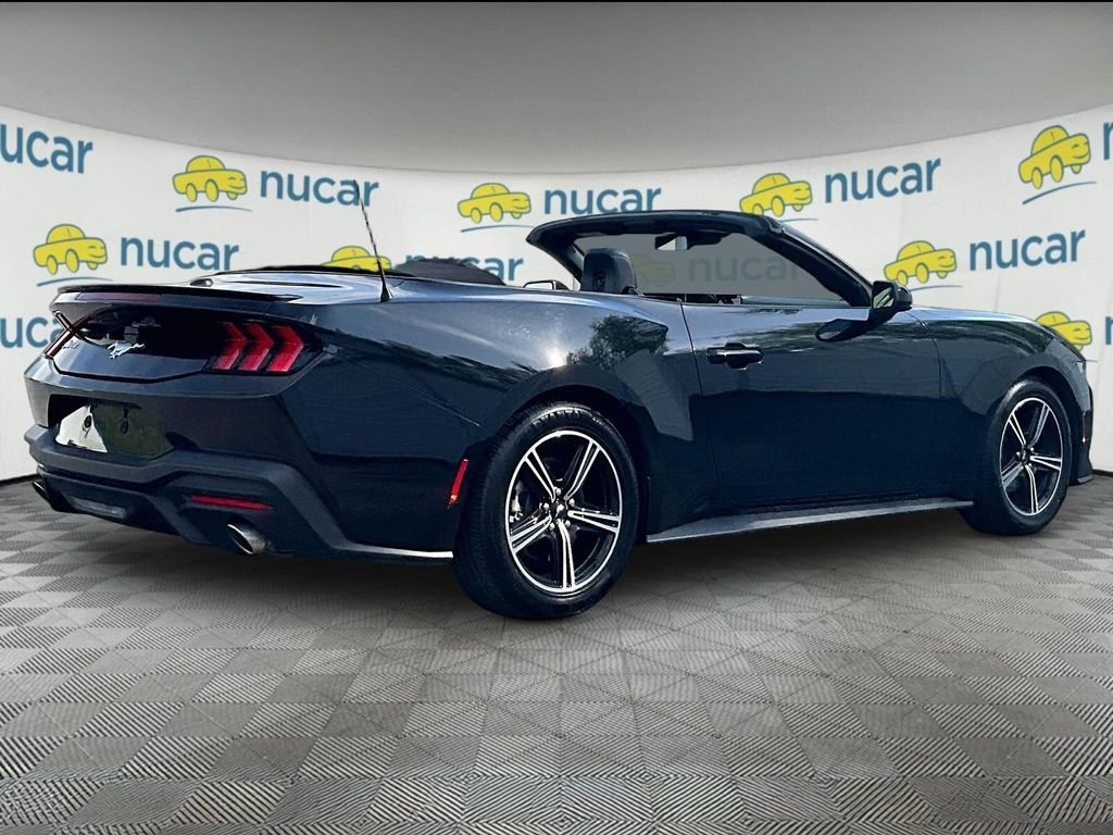 Used 2025 Ford Mustang Premium RWD image 6