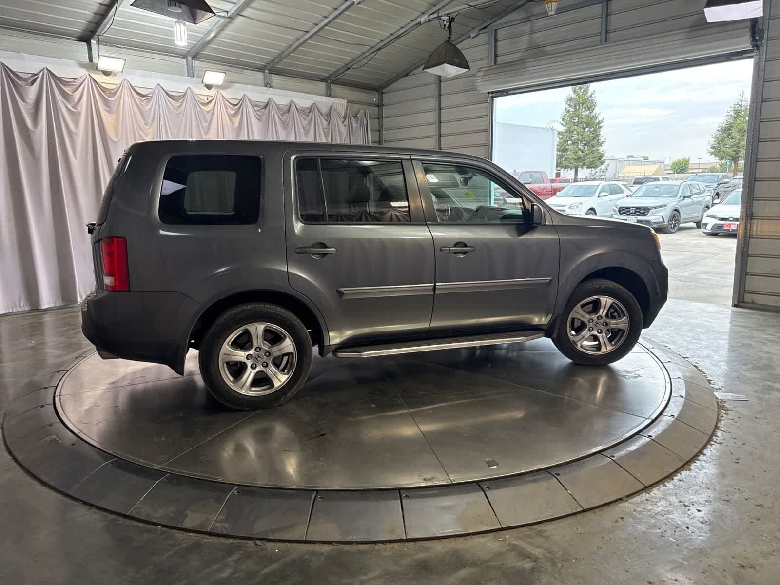 Used 2013 Honda Pilot EX-L image 3