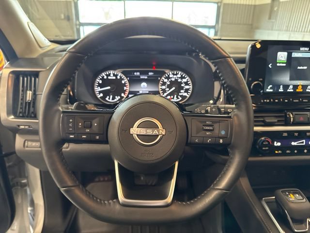 Certified 2024 Nissan Pathfinder SL w/ SL Premium Package AWD/4WD image 25