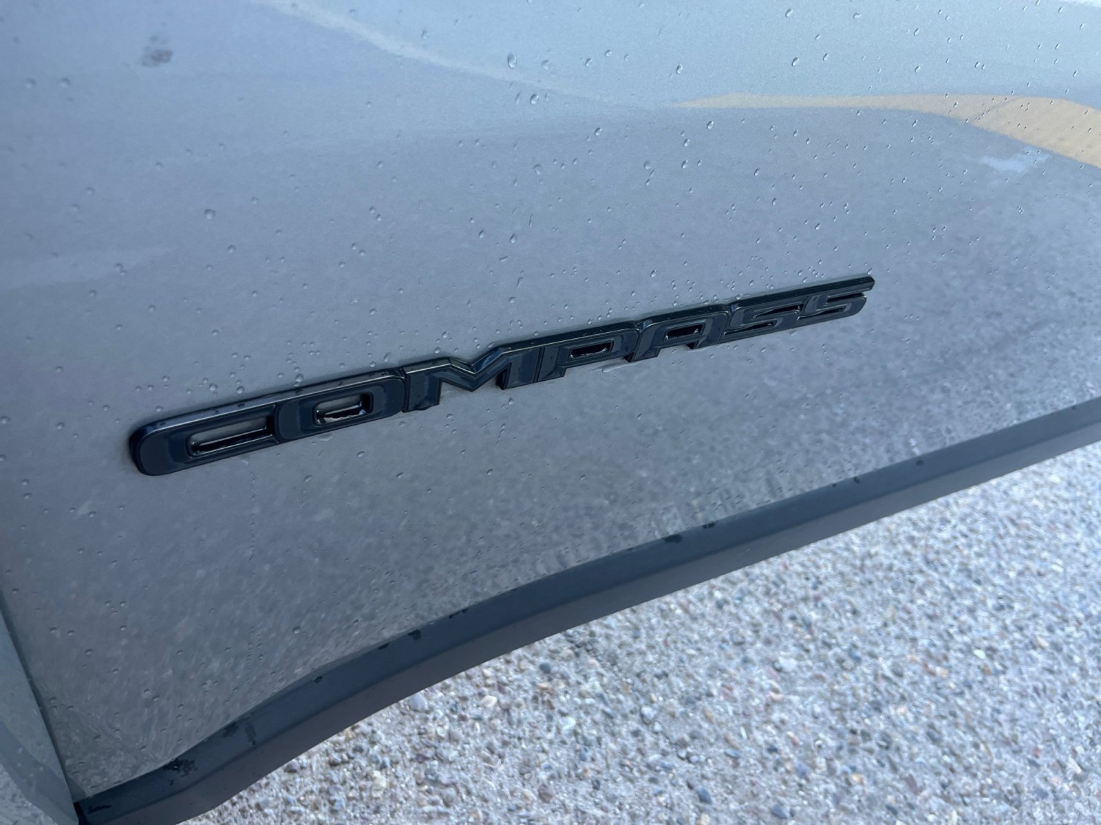 Used 2020 Jeep Compass Latitude image 24