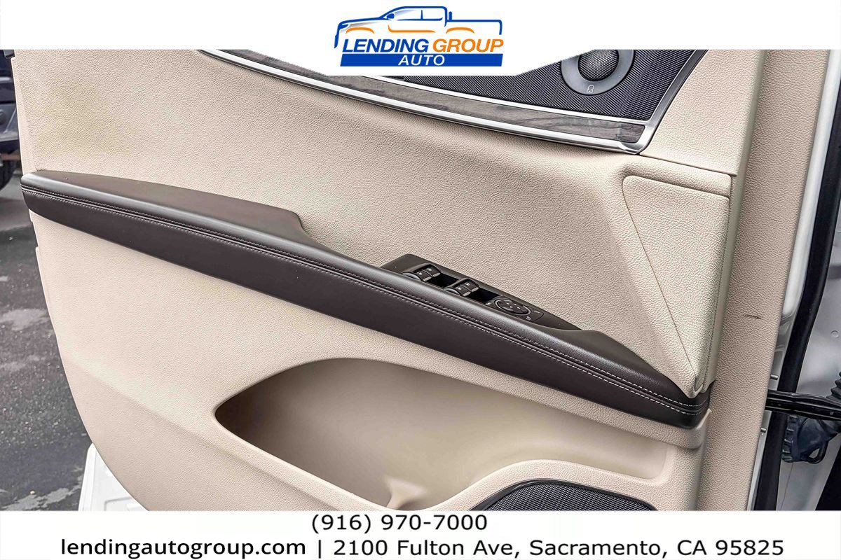 Used 2020 Lincoln Nautilus Reserve image 19