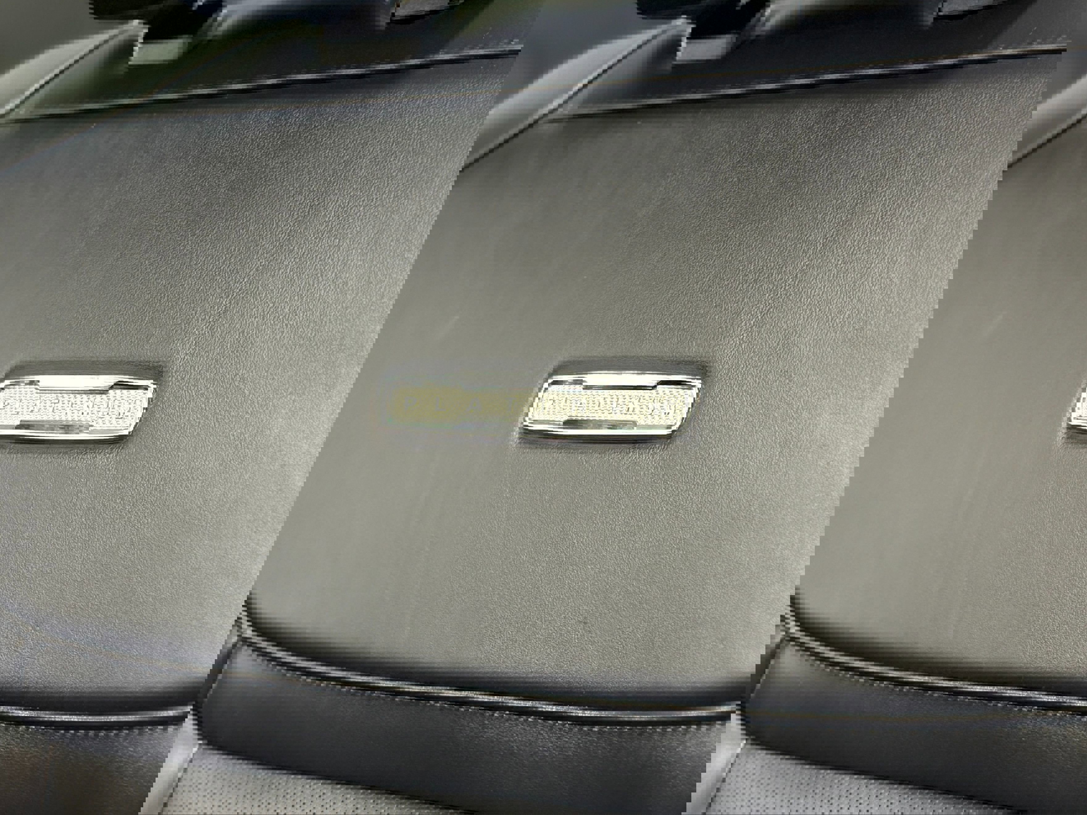 Used 2025 Ford Expedition Max Platinum image 13