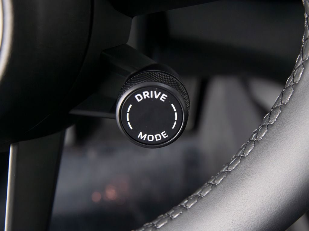 New 2026 Porsche Taycan AWD/4WD image 25