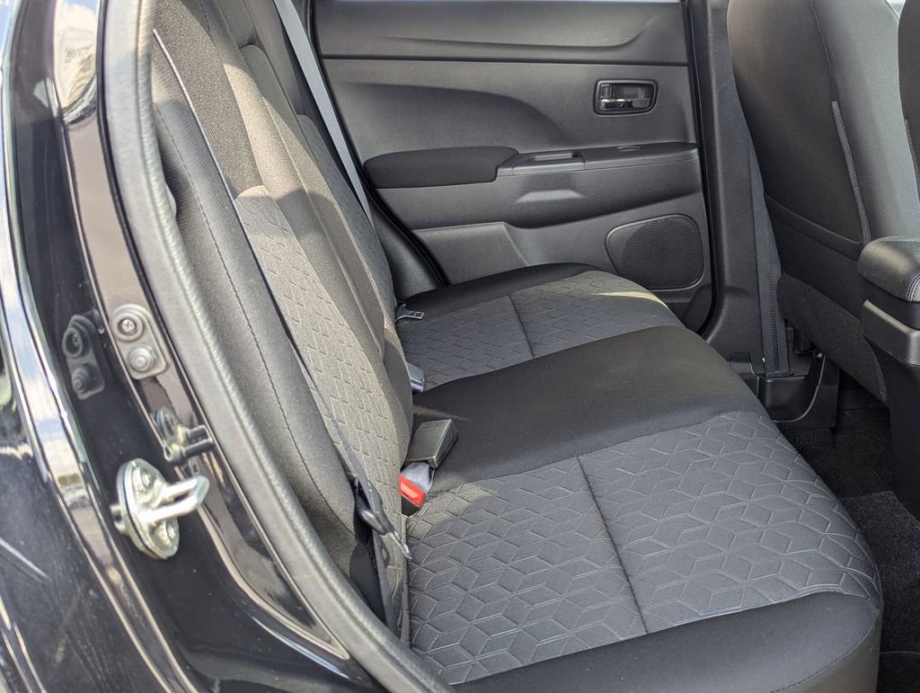 Used 2021 Mitsubishi Outlander Sport ES FWD image 22