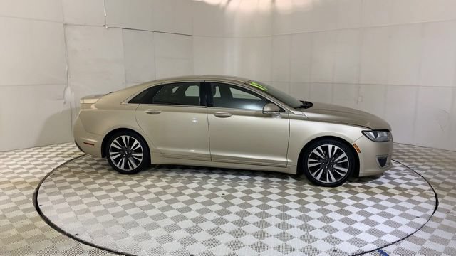 Used 2017 Lincoln MKZ Reserve w/ Climate Package AWD/4WD image 4