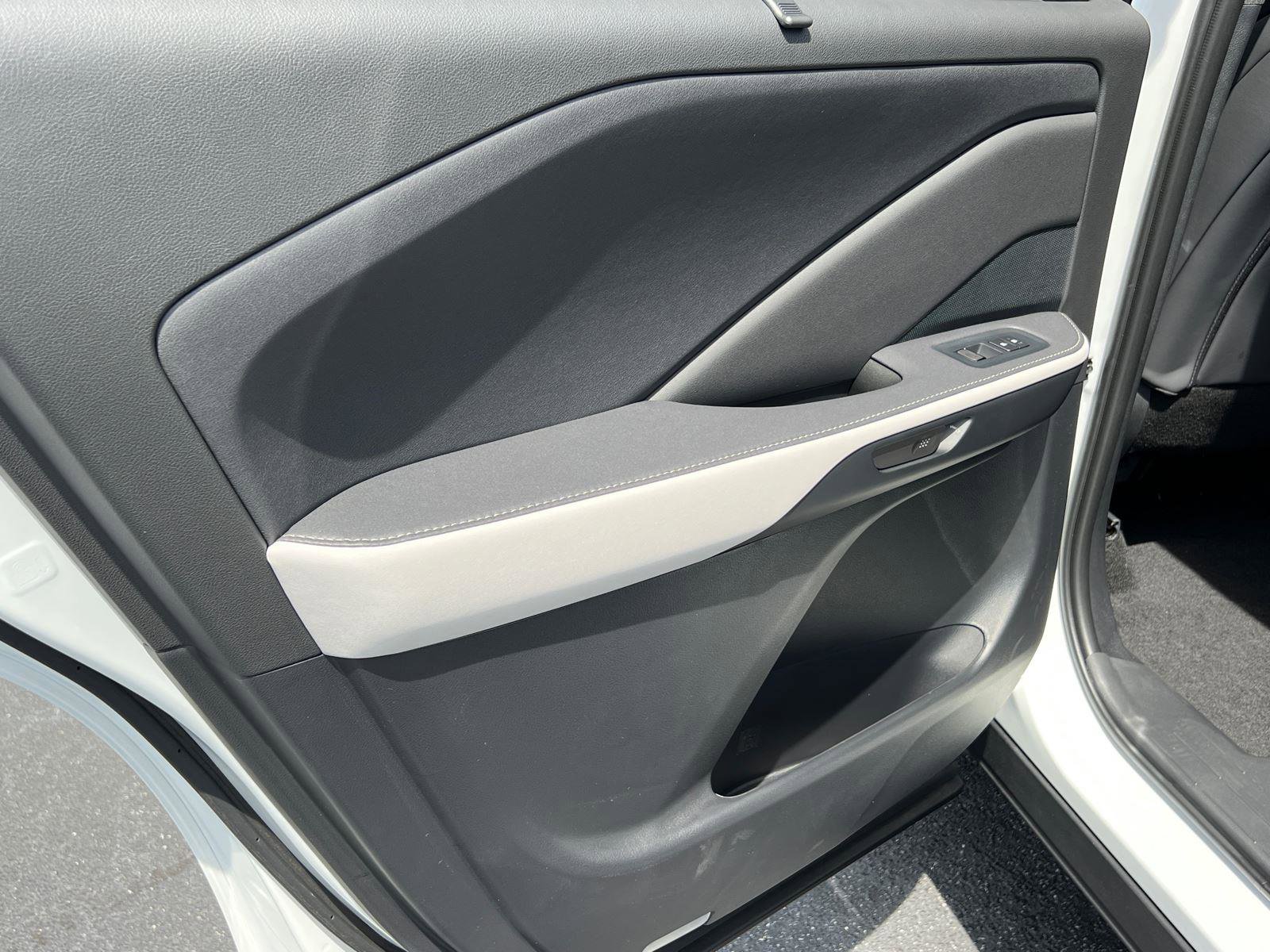 New 2026 Lexus TX 500h AWD image 16