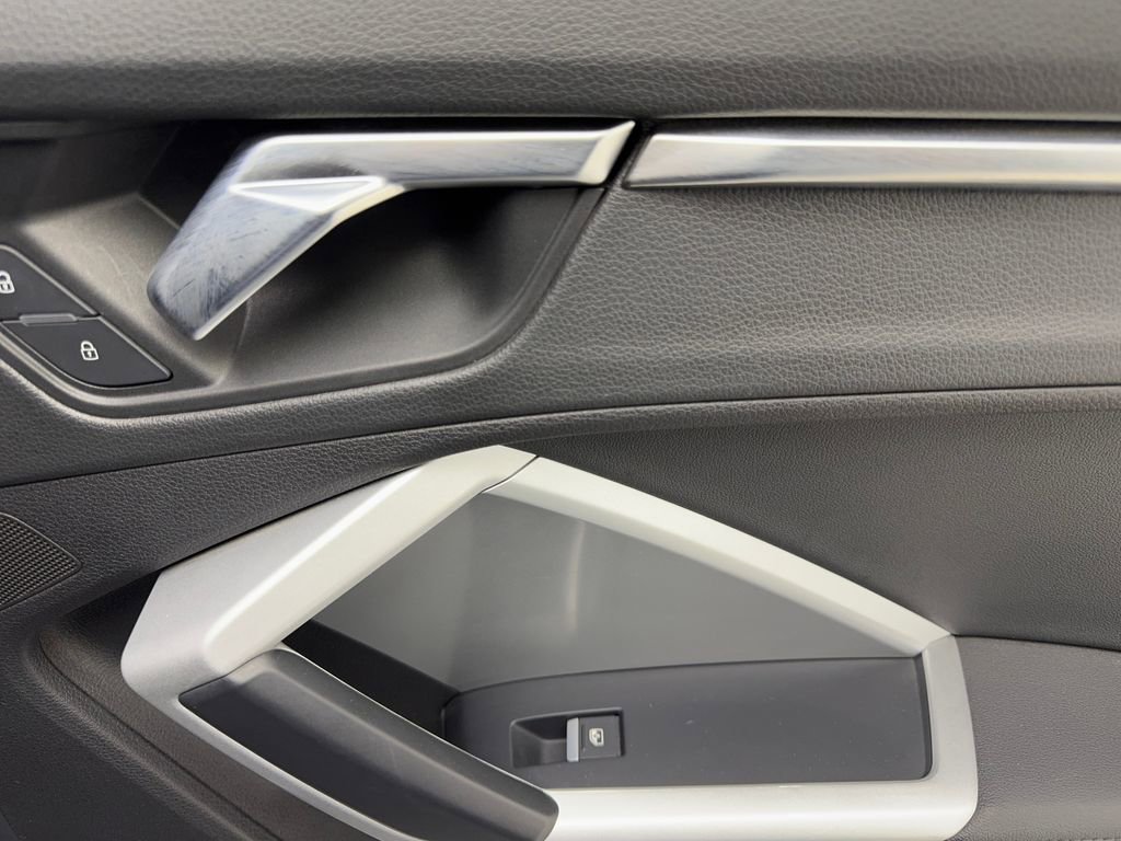 Used 2022 Audi Q3 2.0T Premium w/ Convenience Package image 43