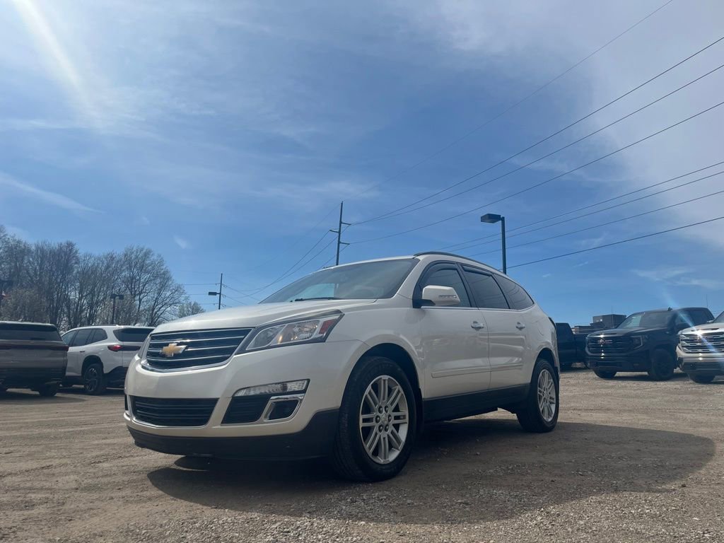 Used 2015 Chevrolet Traverse LT w/ Style and Technology Package AWD/4WD image 2