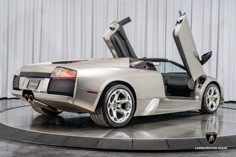 Used 2006 Lamborghini Murcielago Roadster image 30