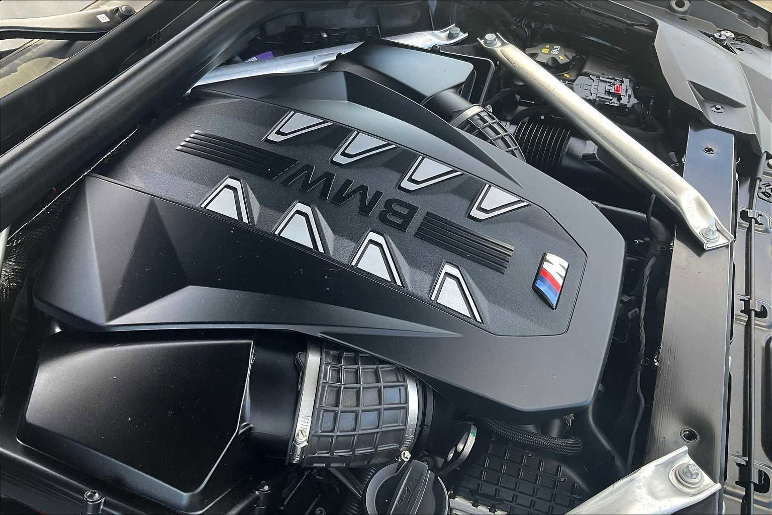 Used 2025 BMW X7 M60i image 35