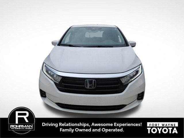 Used 2024 Honda Odyssey Touring image 3