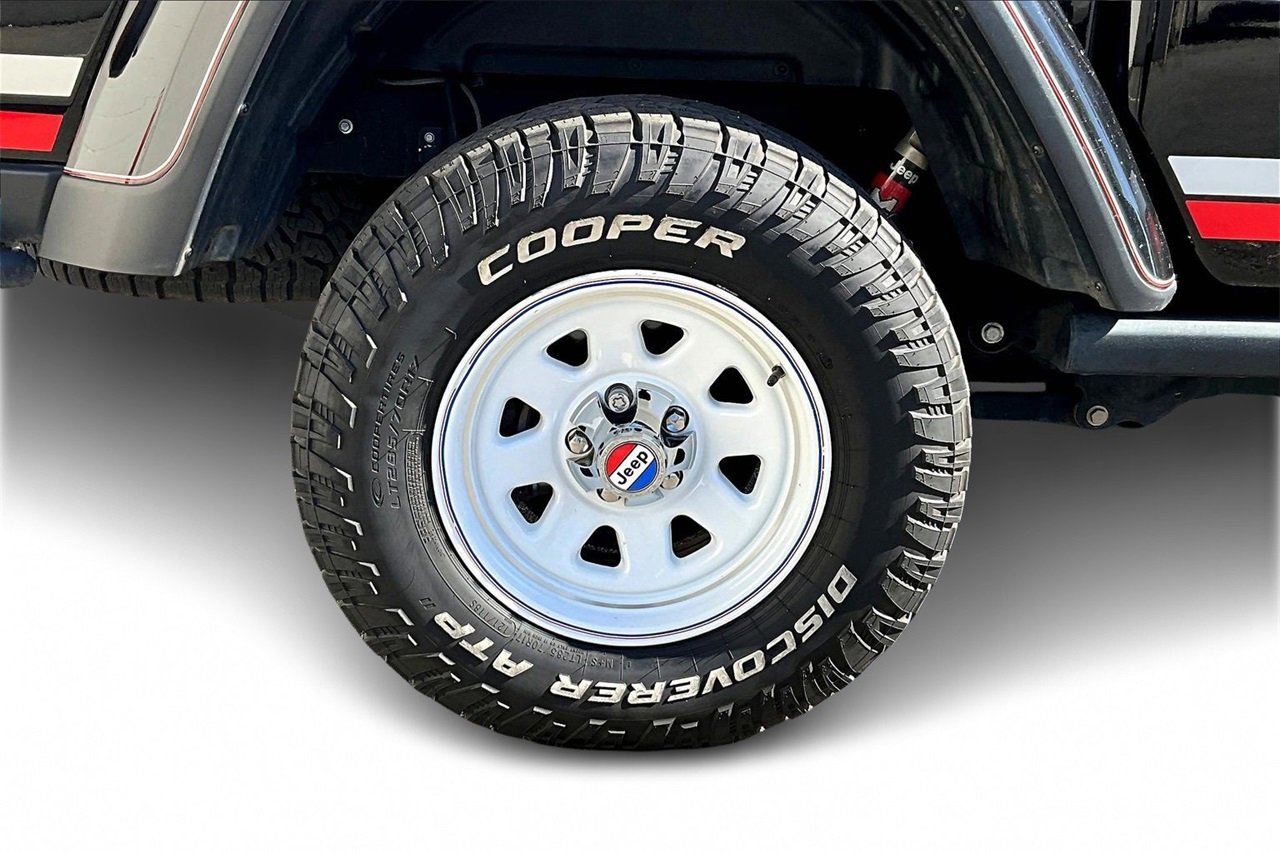 Used 2020 Jeep Gladiator Rubicon image 34