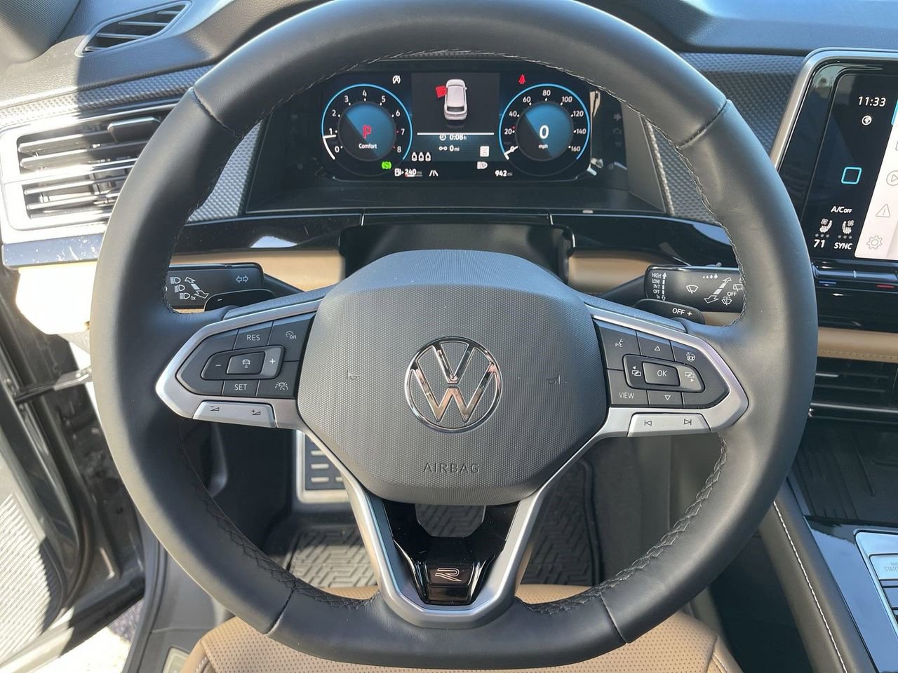 New 2026 Volkswagen Atlas Cross Sport SEL R-Line image 19