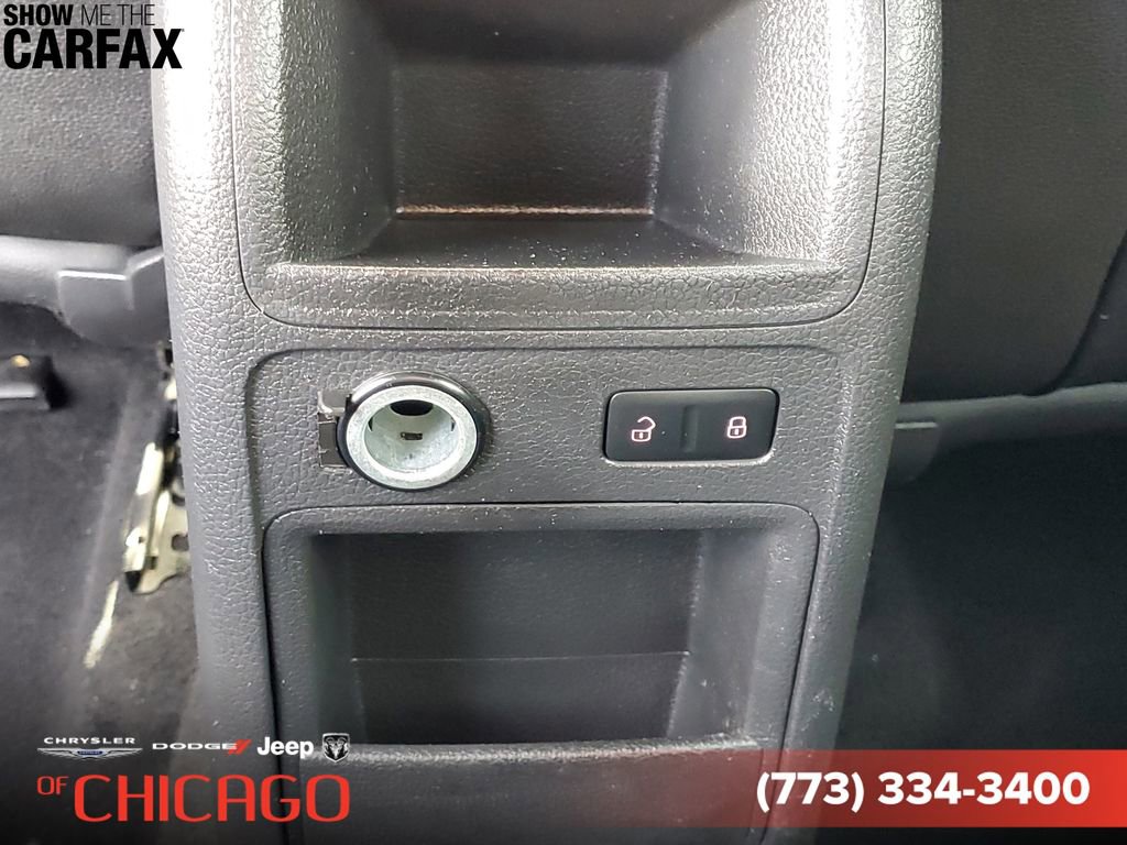Used 2013 Volkswagen Jetta GLI Autobahn FWD image 10