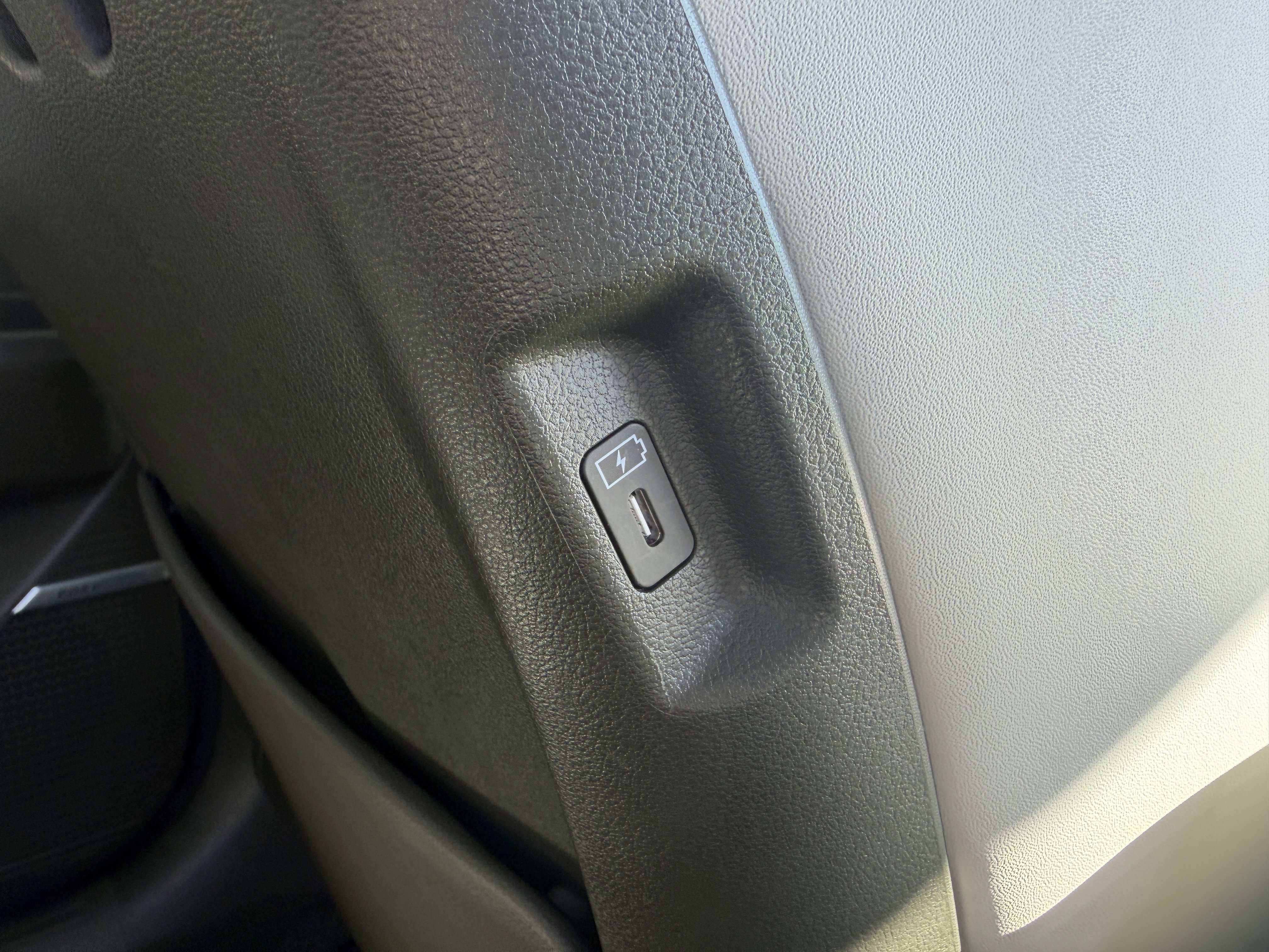 Certified 2025 Hyundai Santa Fe Calligraphy image 28