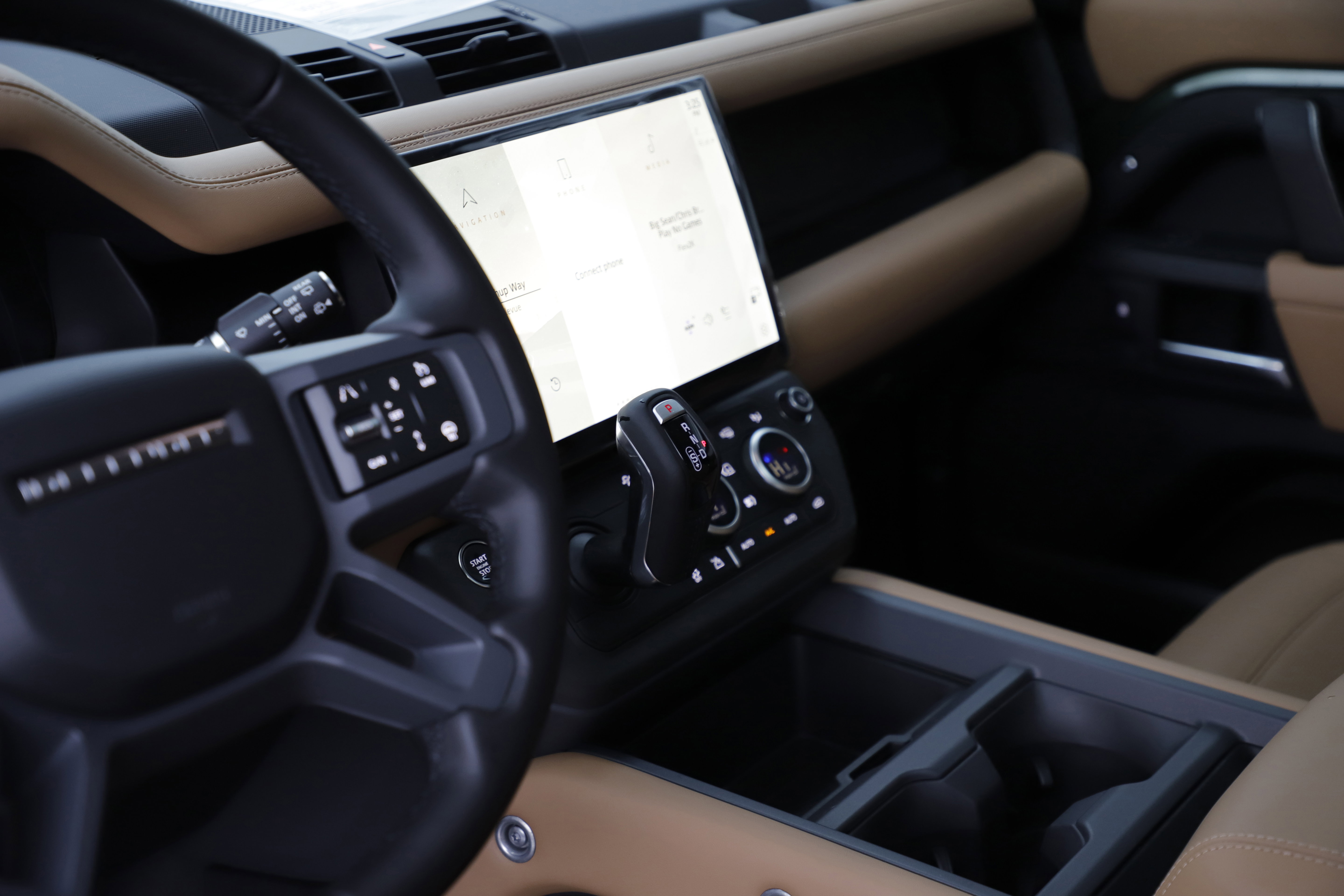 New 2026 Land Rover Defender 110 X-Dynamic SE AWD/4WD image 22