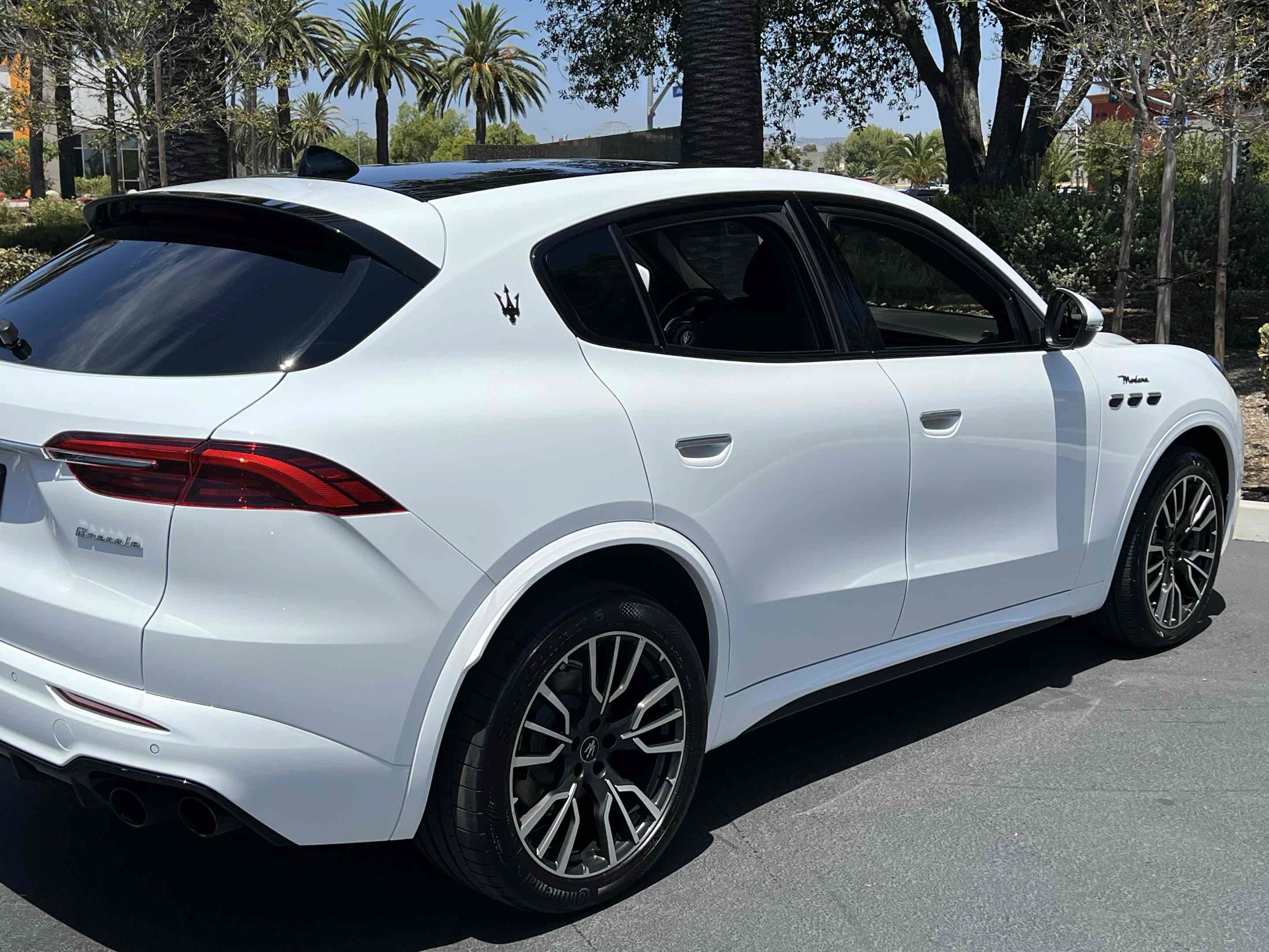 Used 2023 Maserati Grecale Modena AWD/4WD image 44