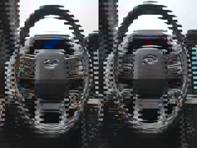 Used 2022 Ford F150 Lariat w/ Equipment Group 502A High image 24