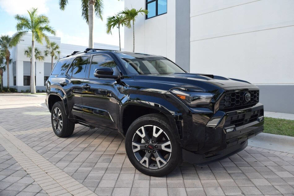 Used 2025 Toyota 4Runner TRD Sport Premium AWD/4WD image 1