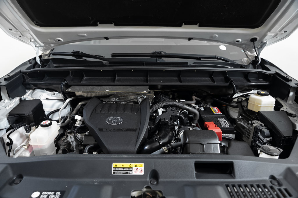 Used 2023 Toyota Highlander LE FWD image 39