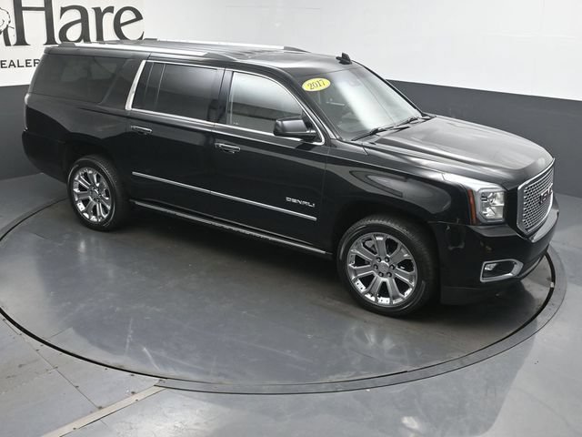 Used 2017 GMC Yukon XL Denali w/ Open Road Package AWD/4WD image 69
