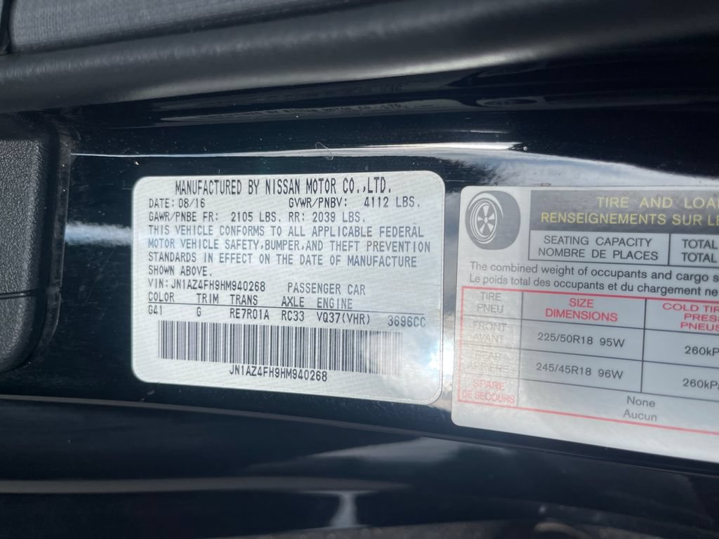Used 2017 Nissan 370Z Touring RWD image 33