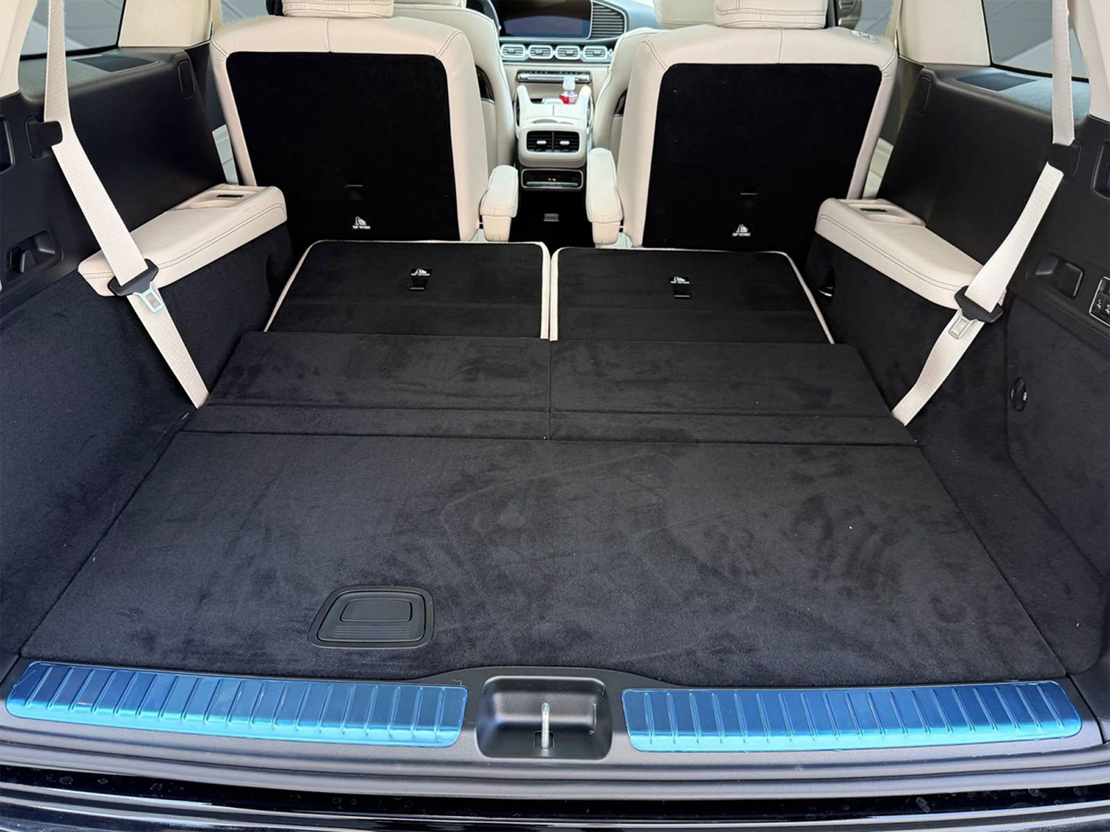 New 2026 Mercedes-Benz GLS 450 4MATIC image 21