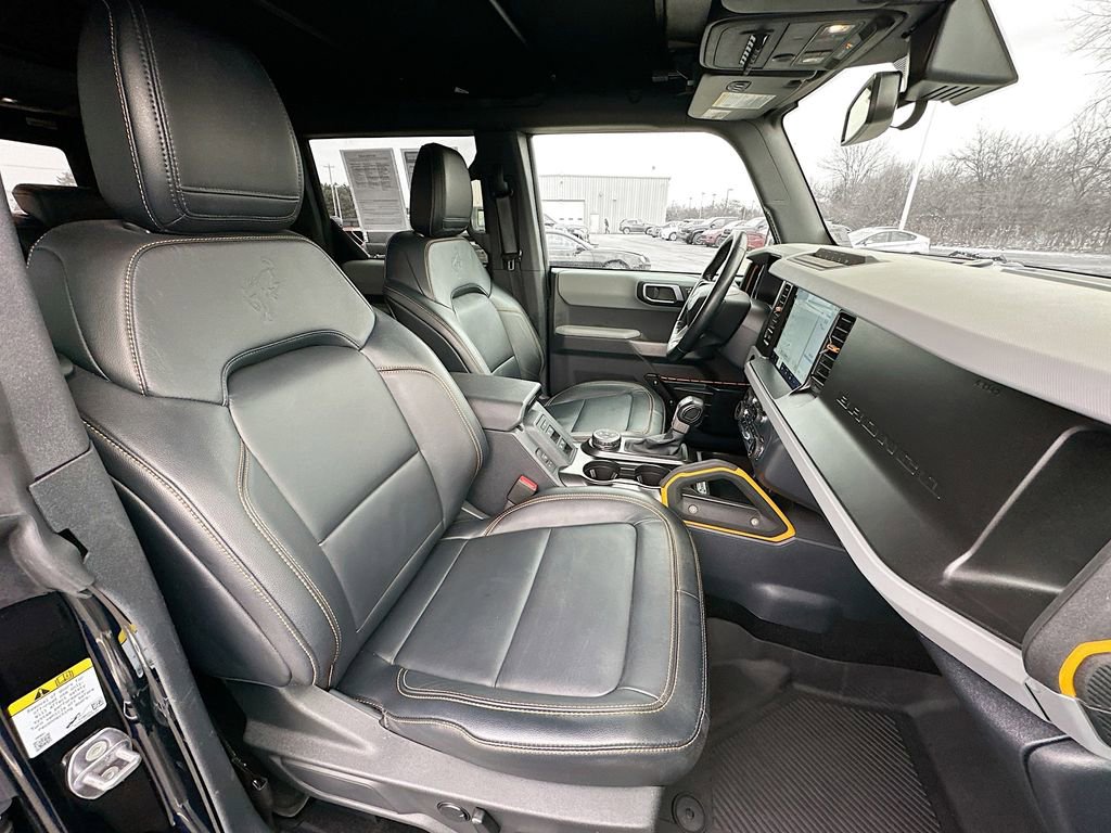 Used 2022 Ford Bronco Badlands image 36