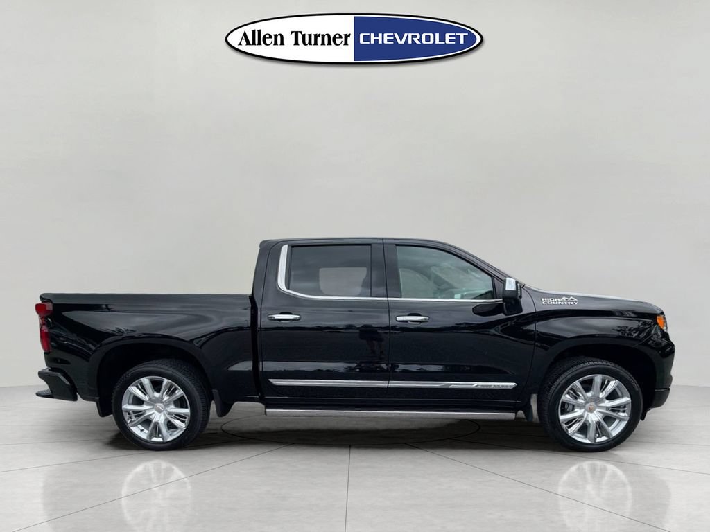 New 2026 Chevrolet Silverado 1500 High Country AWD/4WD image 3
