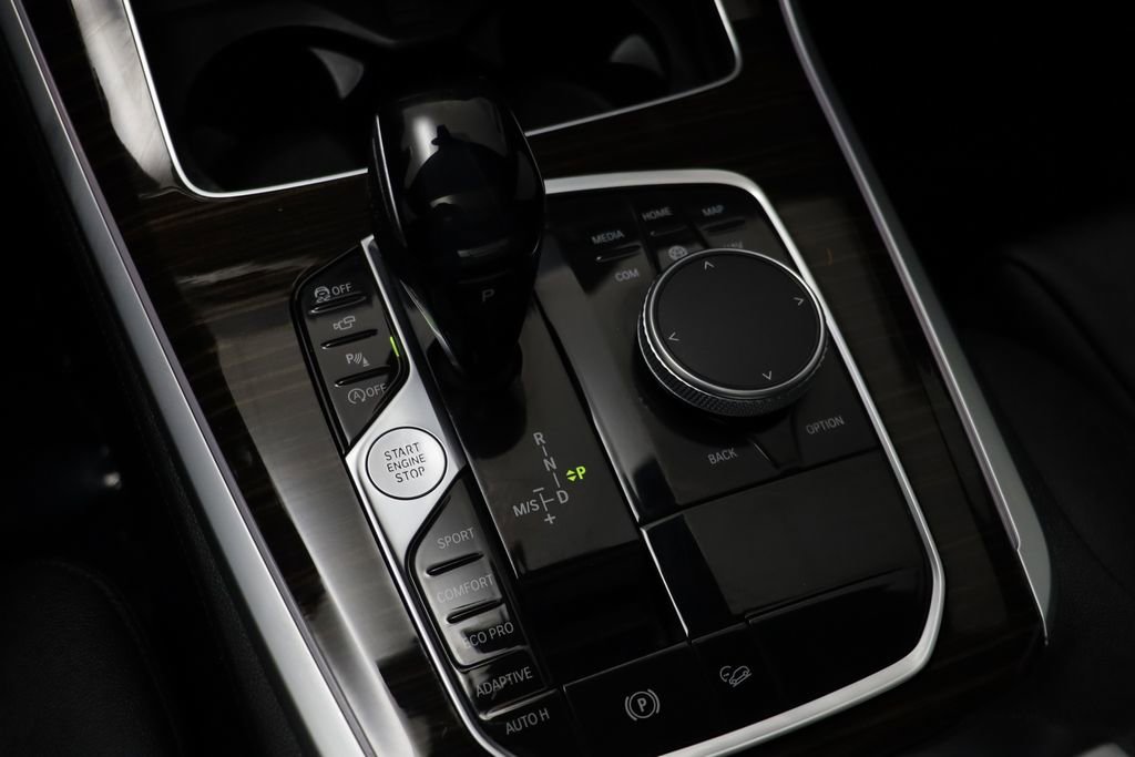 Used 2020 BMW X5 xDrive40i w/ Convenience Package image 11