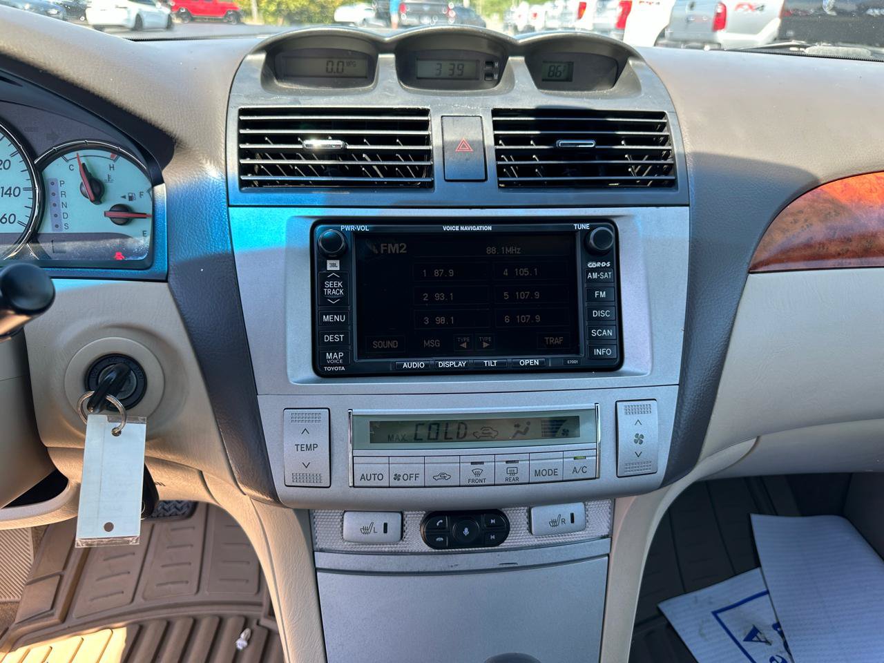 Used 2006 Toyota Solara SE FWD image 13