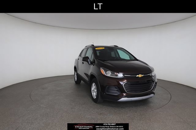 Used 2022 Chevrolet Trax LT w/ Driver Confidence Package AWD/4WD image 29