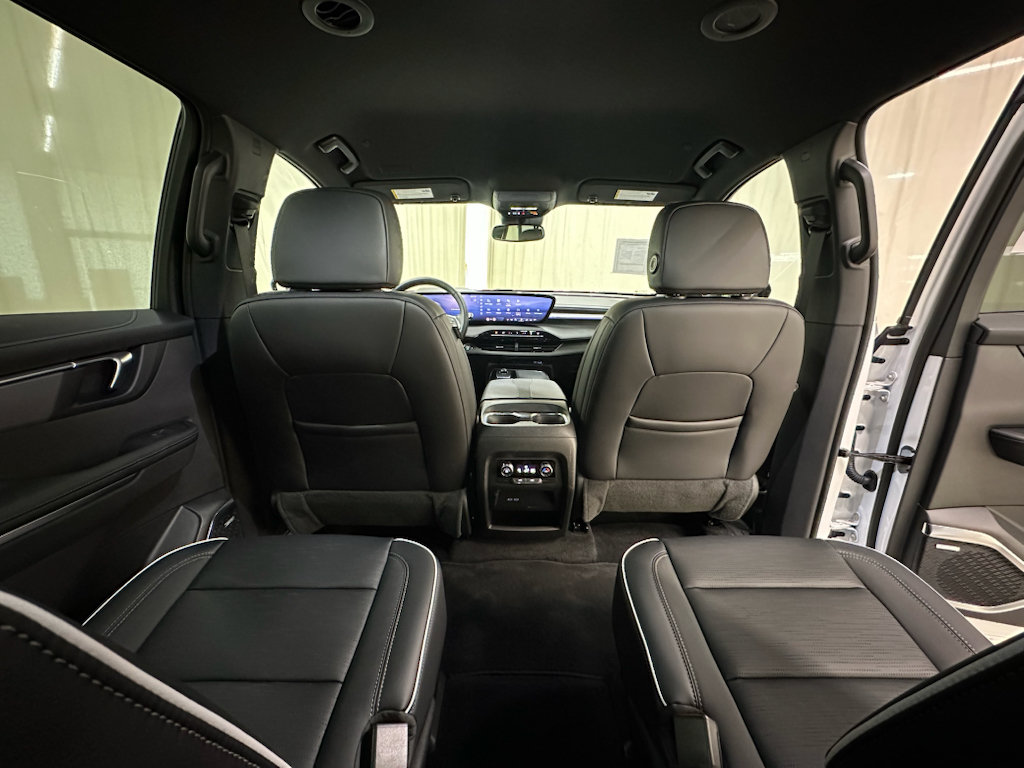 Certified 2026 Buick Enclave Sport Touring AWD/4WD image 20
