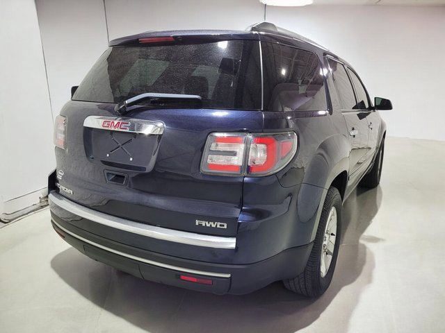 Used 2015 GMC Acadia SLE image 20