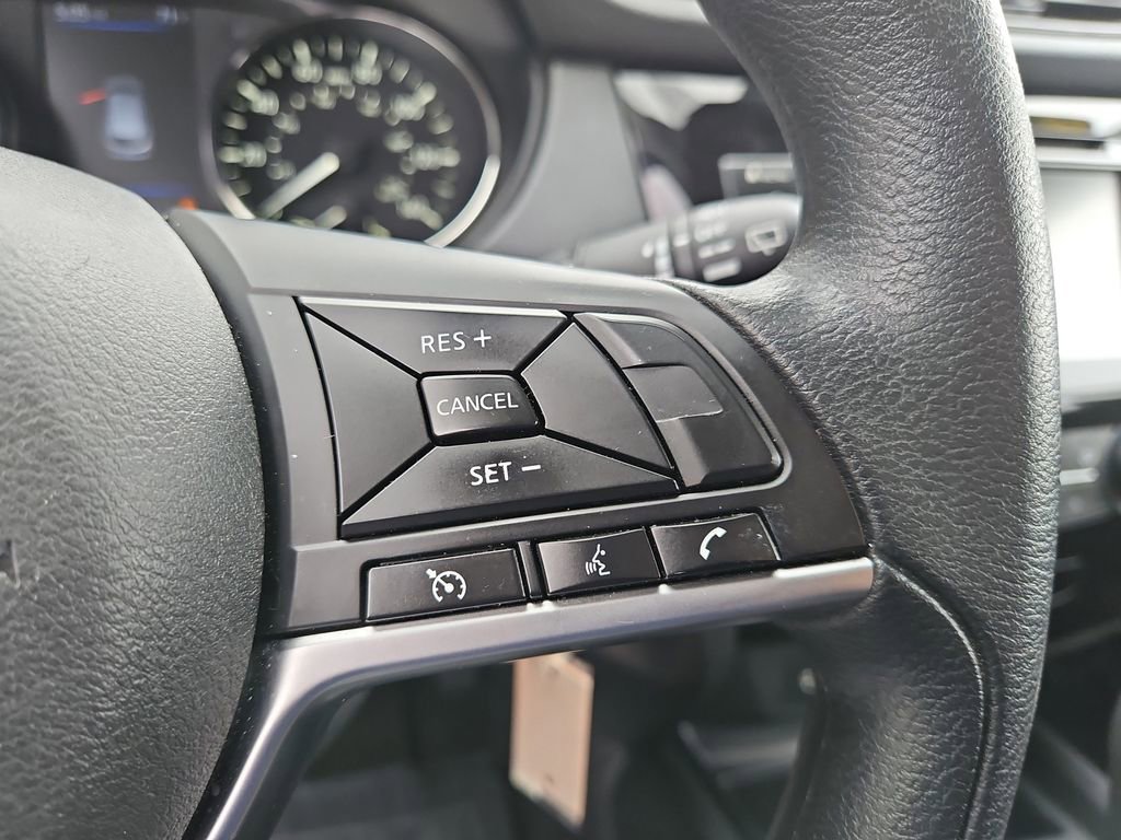 Used 2021 Nissan Rogue Sport S image 21