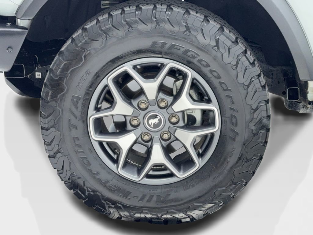 Used 2024 Ford Bronco Badlands image 46