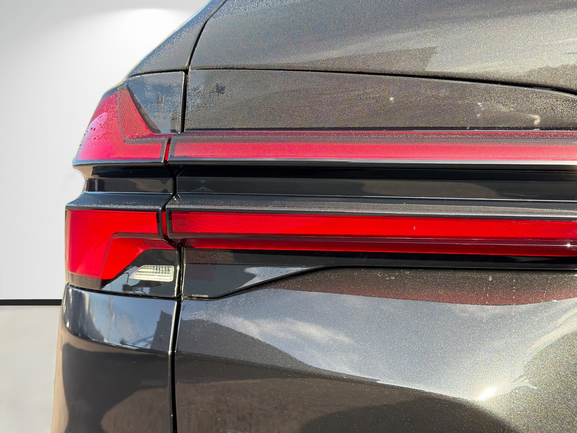 New 2026 BMW X5 M60i image 10