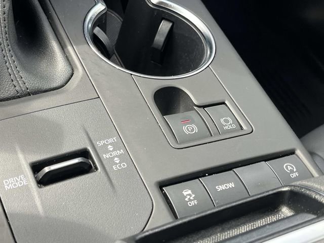 Used 2022 Toyota Highlander XLE image 34